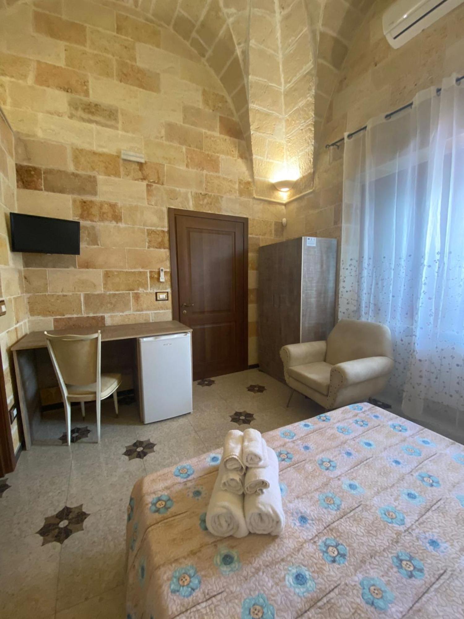 Il Vittoriano Aparthotel Porto Cesareo Exterior photo
